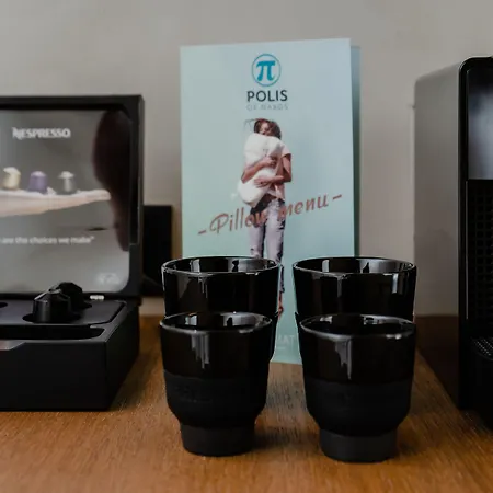 Polis Of Naxos Stylish