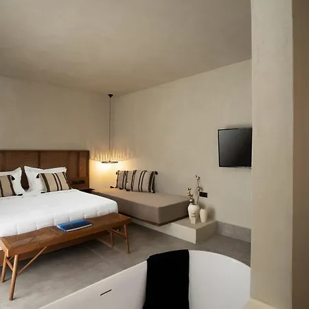 Polis Of Naxos Stylish Apart-hotel