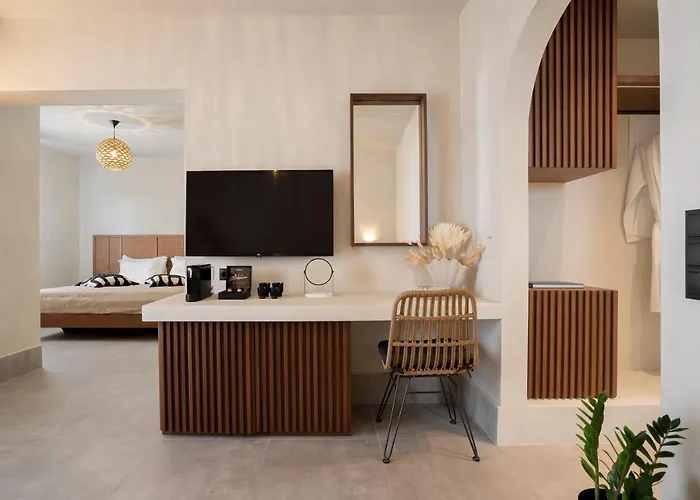 Polis Of Naxos Stylish Aparthotel 4*