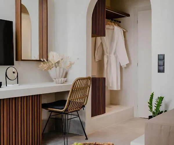 Aparthotel Polis Of Naxos Stylish Naxos City