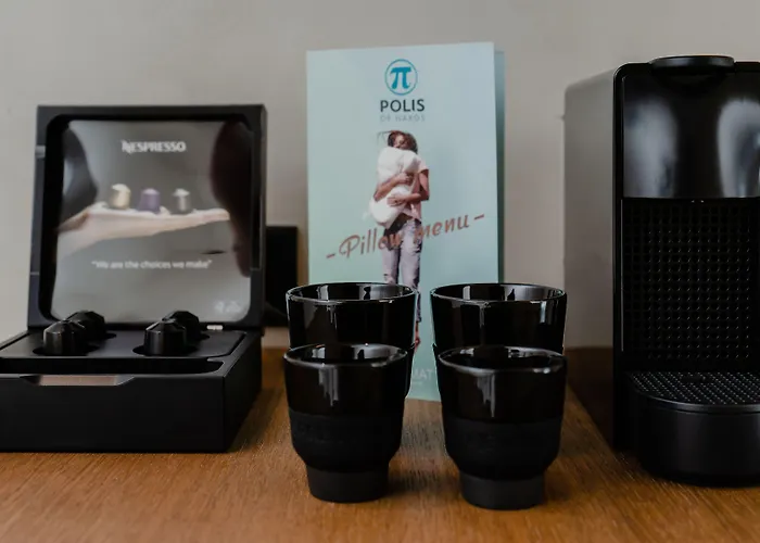 Polis Of Naxos Stylish